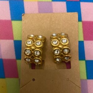 VTG Gold Hoop Earrings with Crystal Details clip on